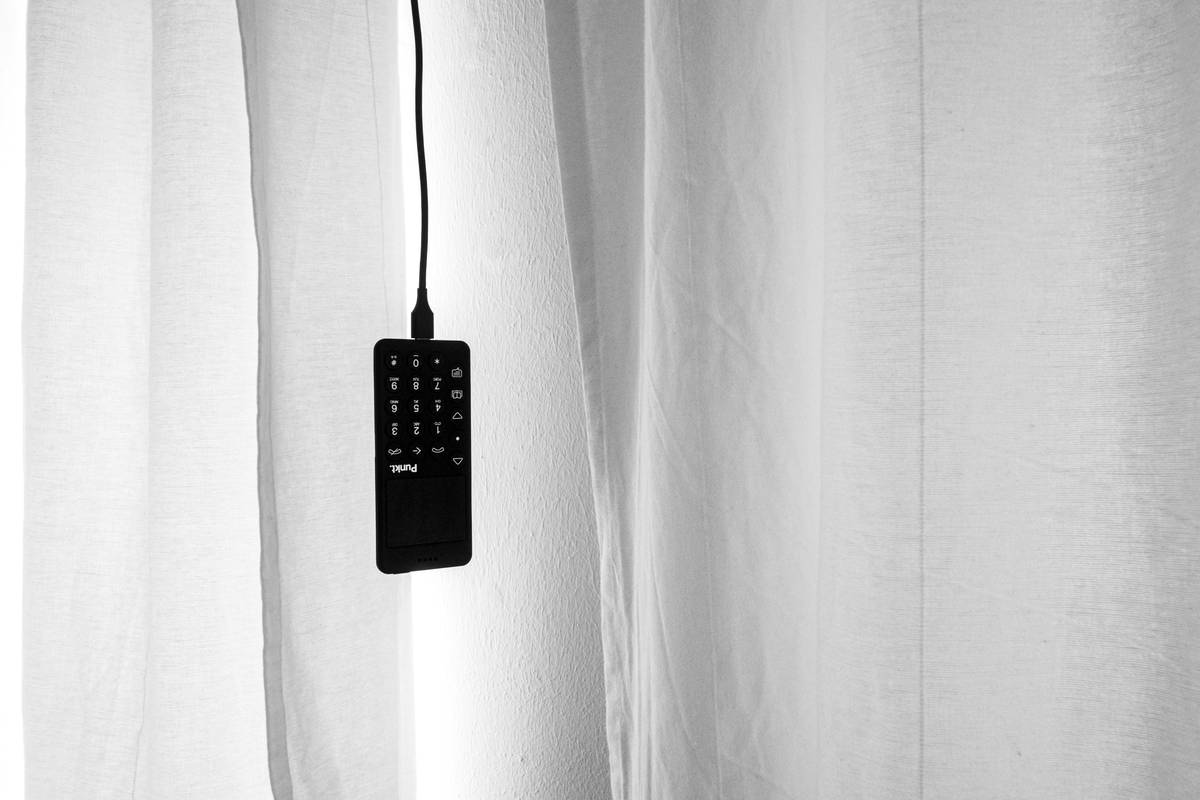 Curtain Motor Specifications: 7 Essential Tips to Avoid Costly Smart Home Mistakes